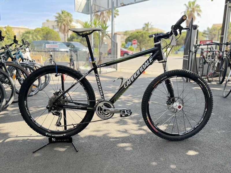 VTT CANNONDALE Taille M
